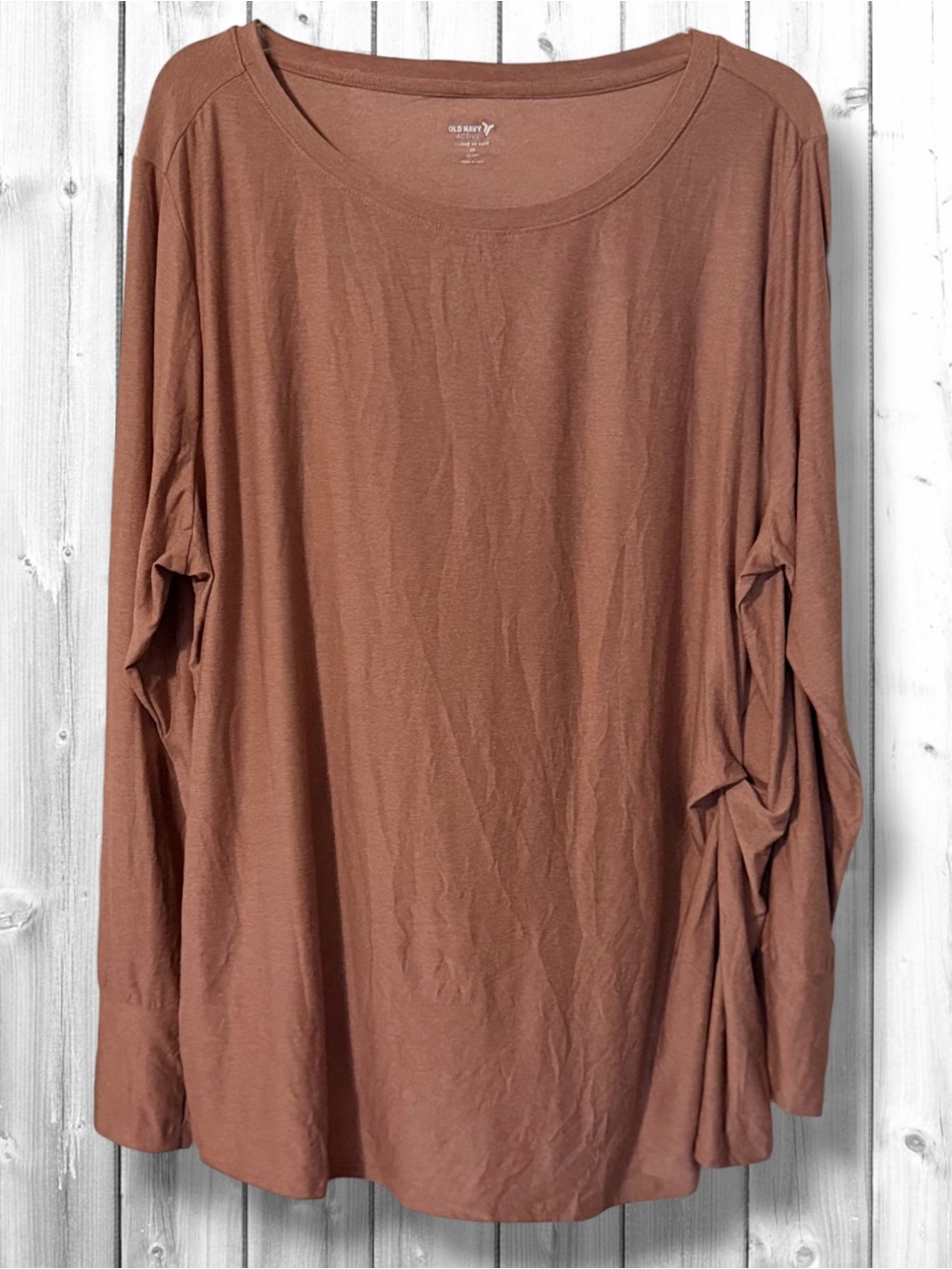 🌼Old Navy Twisted Side Split Long Sleeve Scoop Neck Top — Brown